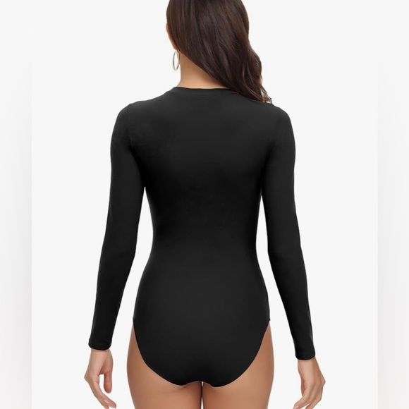 New ALONG FIT Long Sleeve Bodysuit fwith Adjustable Length - Picture 2 of 9